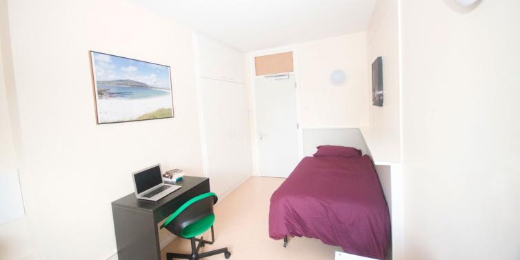 ESL Languages Rathmines residence CES Dublin