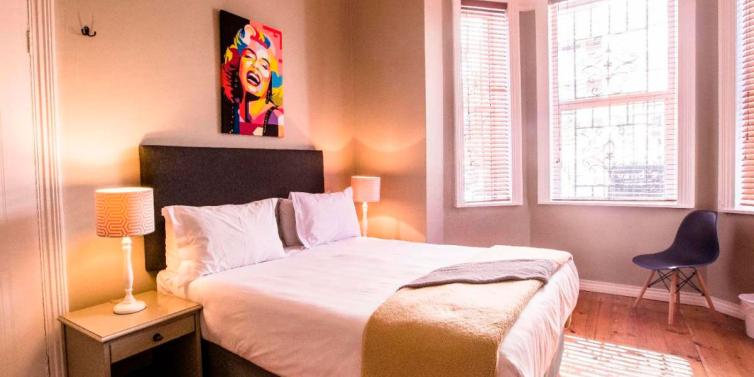 ESL Languages Milton Road residence LAL Cape Town