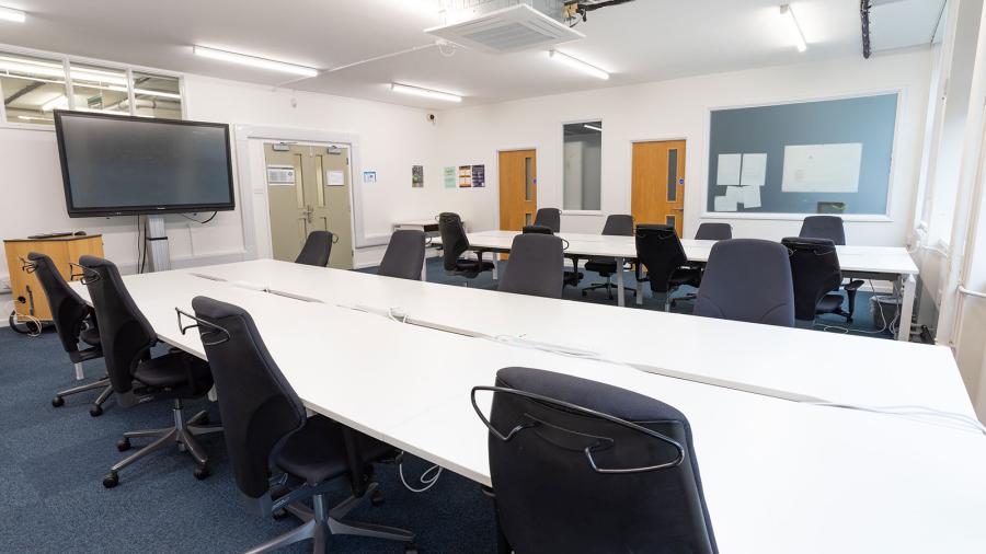 ESL Languages Alpadia London Central gallery 3